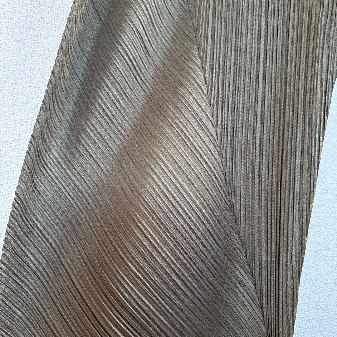 専用　　イッセイミヤケ　プリーツプリーズ　変形パンツ