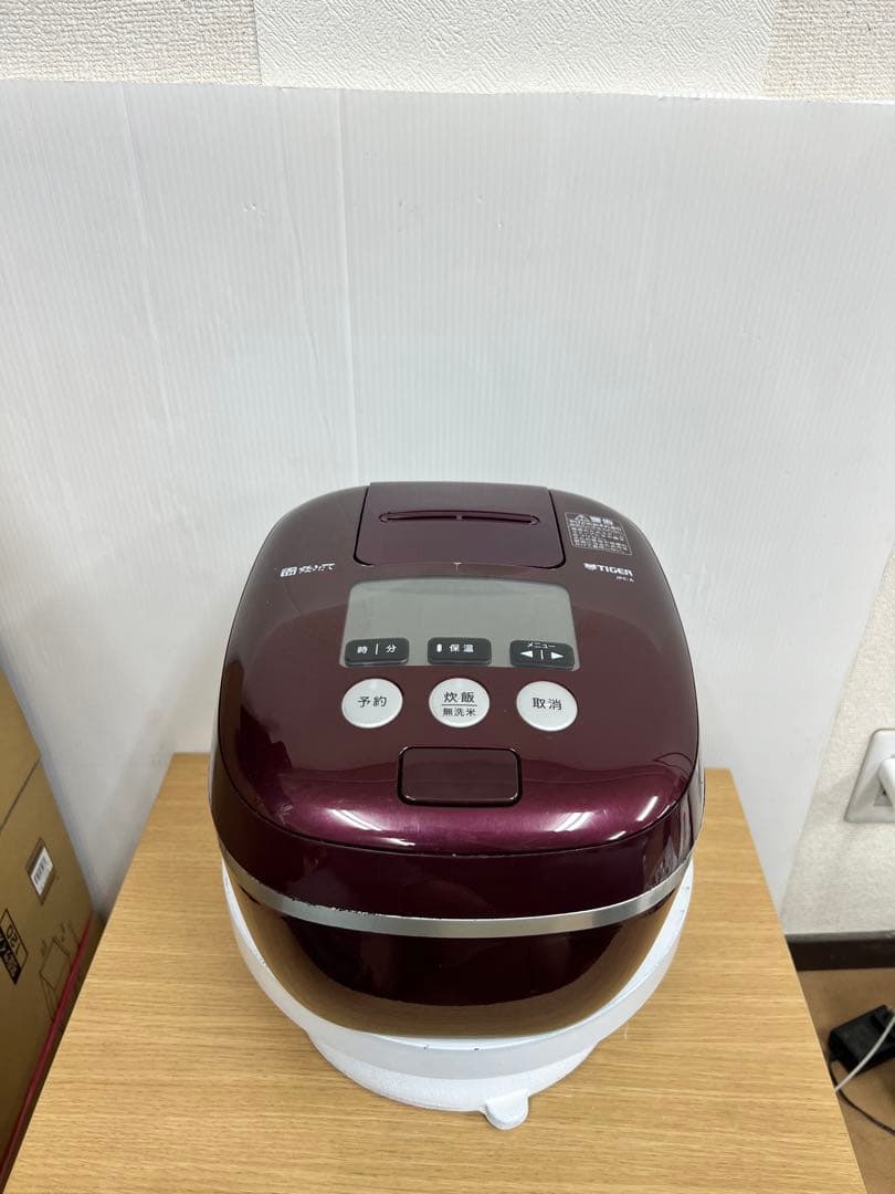 TIGER タイガー 圧力IH炊飯ジャー JPC-A100 2018年製