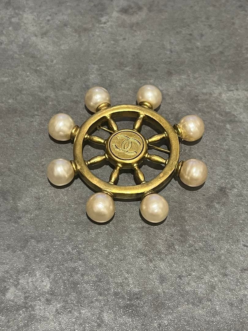 シャネル CHANEL ブローチ ゴールド ココマーク 船舵