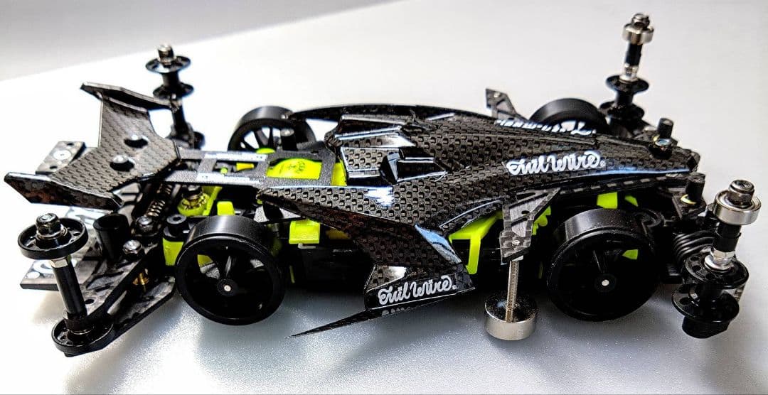 ミニ四駆 完成品 アバンテmkⅢ アズール カーボンボディ