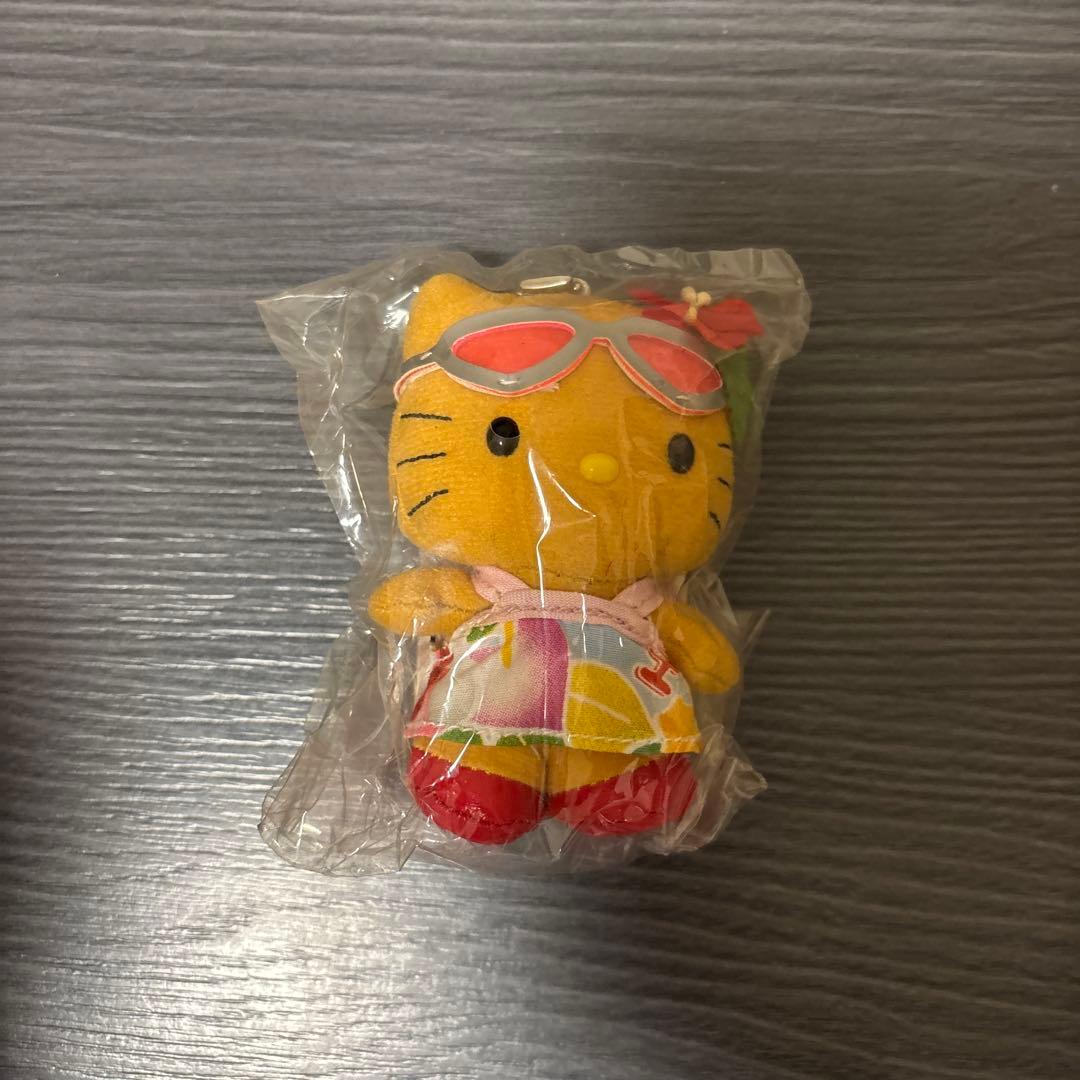 日焼けハローキティ 沖縄限定