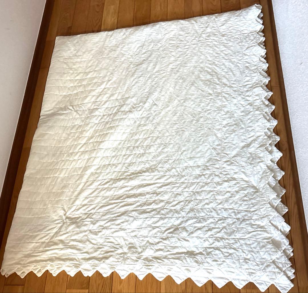 アメリカンアンティークキルト　ベッドカバー　ブロック繋ぎ