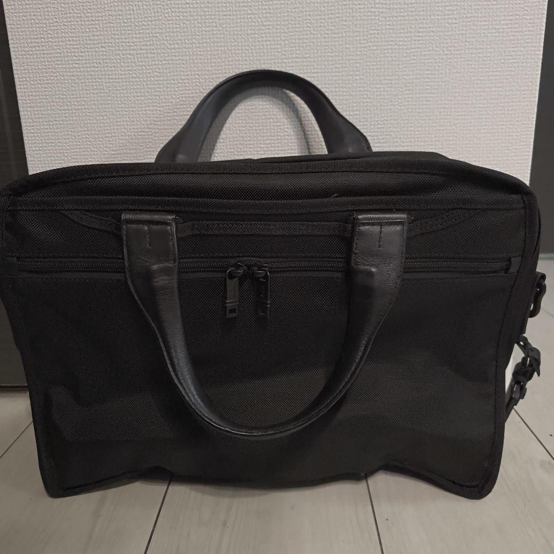 【美品】TUMI 26141D2 EXP オーガナイザー・コンピューターブリーフ