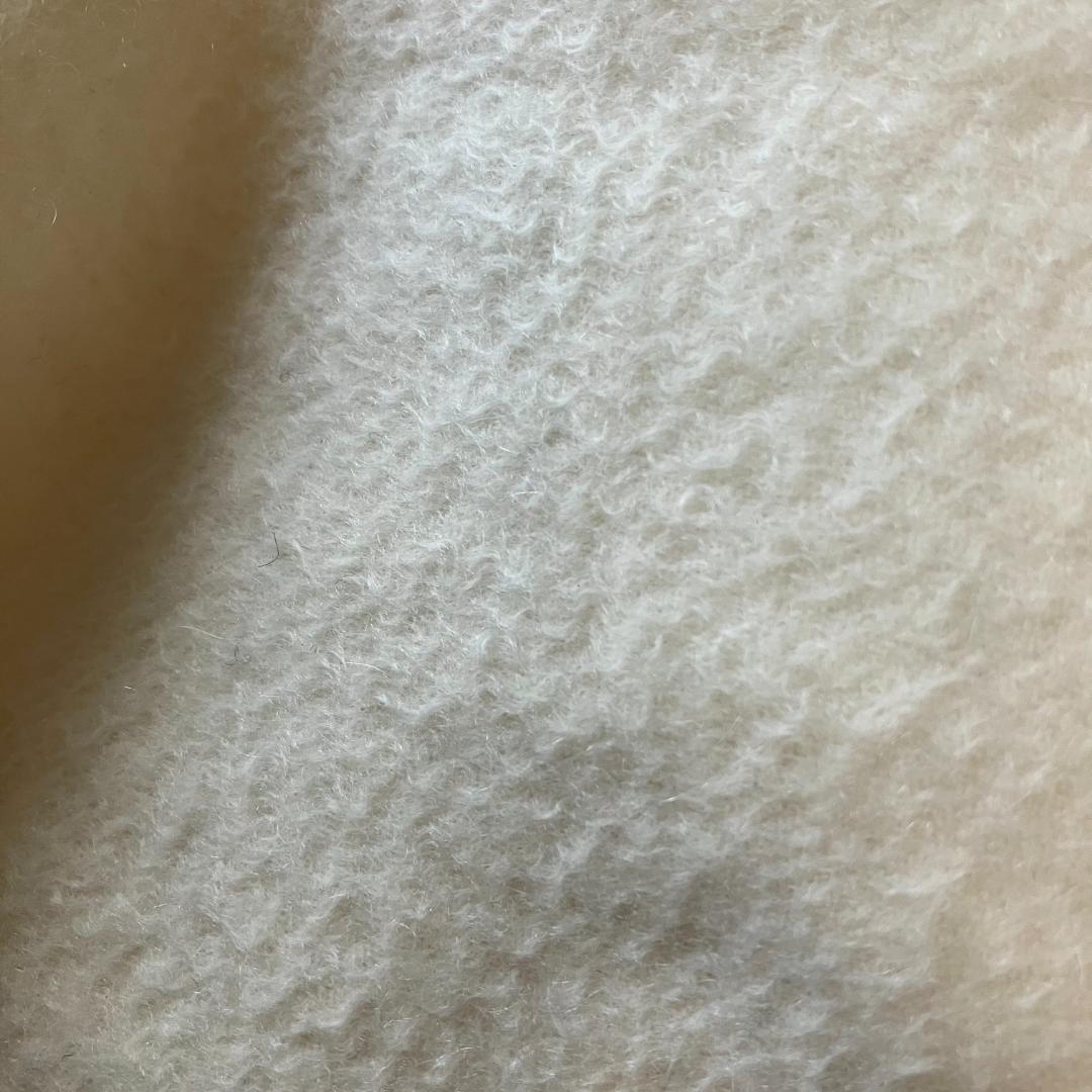 美品◎ロロピアーナ カシミヤ100% ウェーブ加工 フリンジマフラー アイボリー