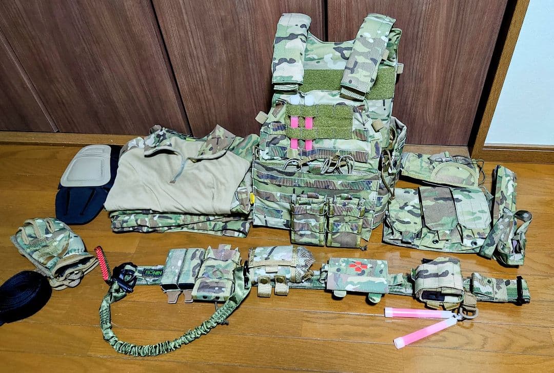 K*様 サバゲー引退品　マルチカム装備一式