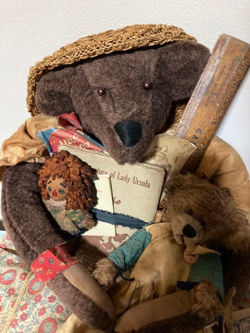 タタードラビット ドール　ONE-OF-KIND COLLECTION