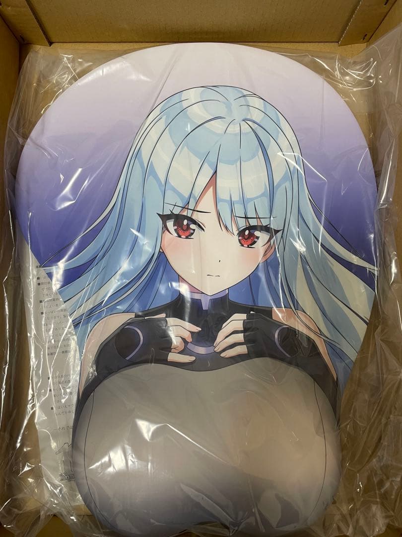 ドルフィンウェーブ 等身大おっぱいマウスパッド 永雪氷織