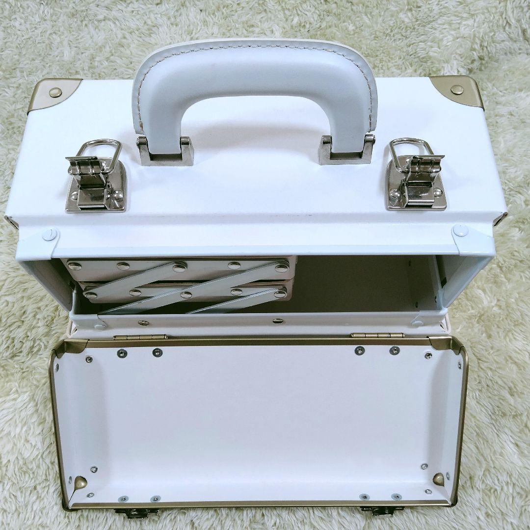 1631 希少 シュウウエムラ 安野モヨコ メイクアップボックス 限定モデル