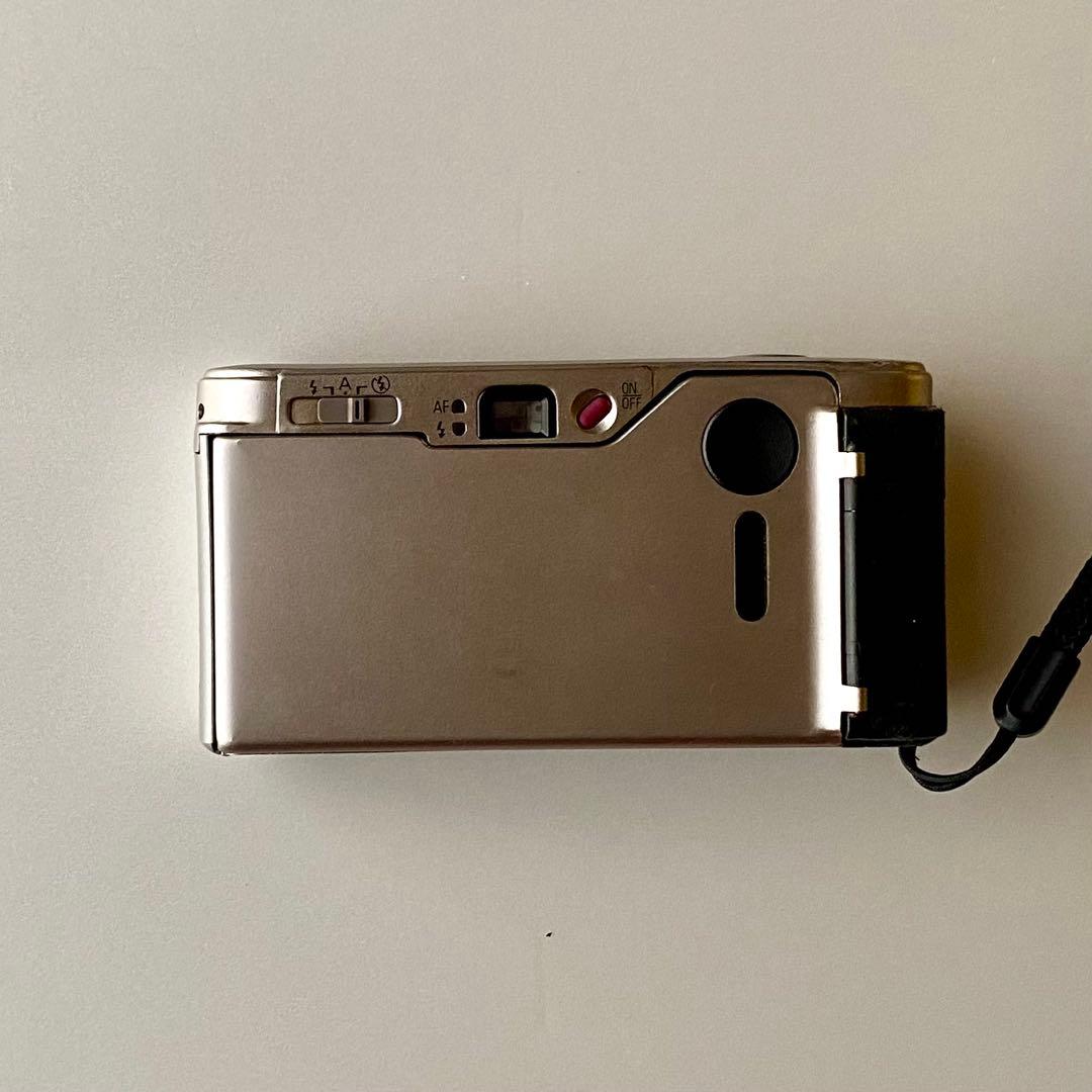 Ricoh GR10 コンパクトフィルムカメラ