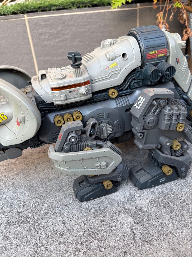 ア*ル様 旧ゾイド マッドサンダー ZOIDS 現状品です。