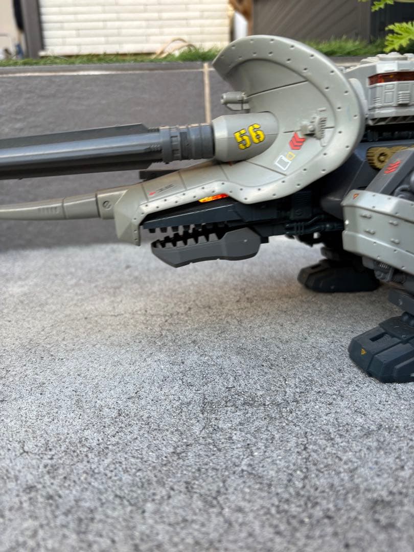 ア*ル様 旧ゾイド マッドサンダー ZOIDS 現状品です。