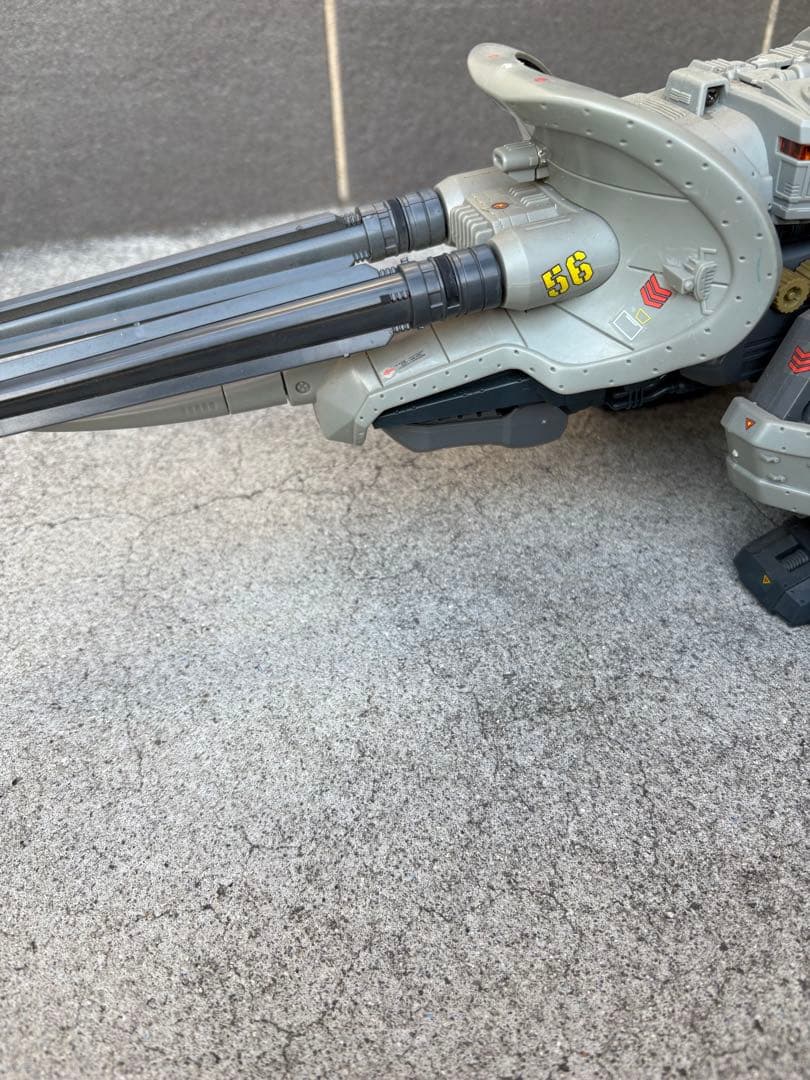 ア*ル様 旧ゾイド マッドサンダー ZOIDS 現状品です。