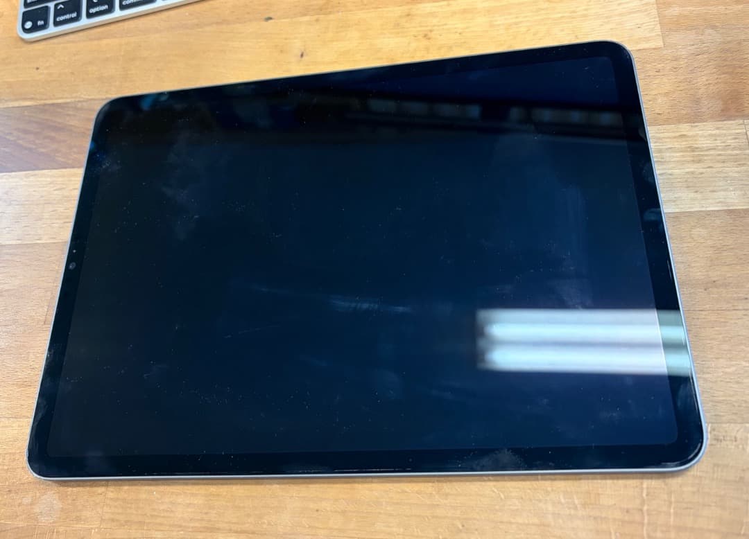 iPad Pro11インチ 第3世代256GB Wi-FiスペースグレイM1箱付