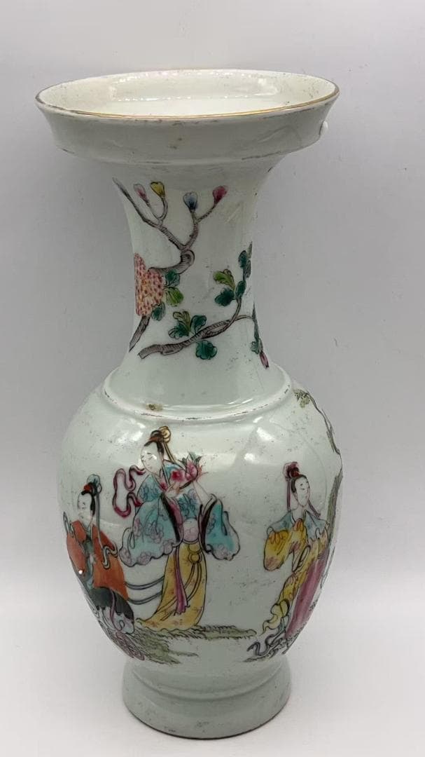 清嘉慶時代 【大清嘉慶年製】在銘 粉彩人物物語文盤口瓶 景徳鎮　花瓶 (Y-5)