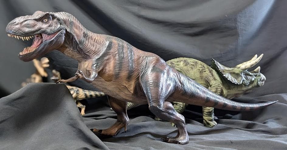 特大ティラノサウルスレックス他ジュラシックパーク（ツクダホビー）ソフビ４体セット
