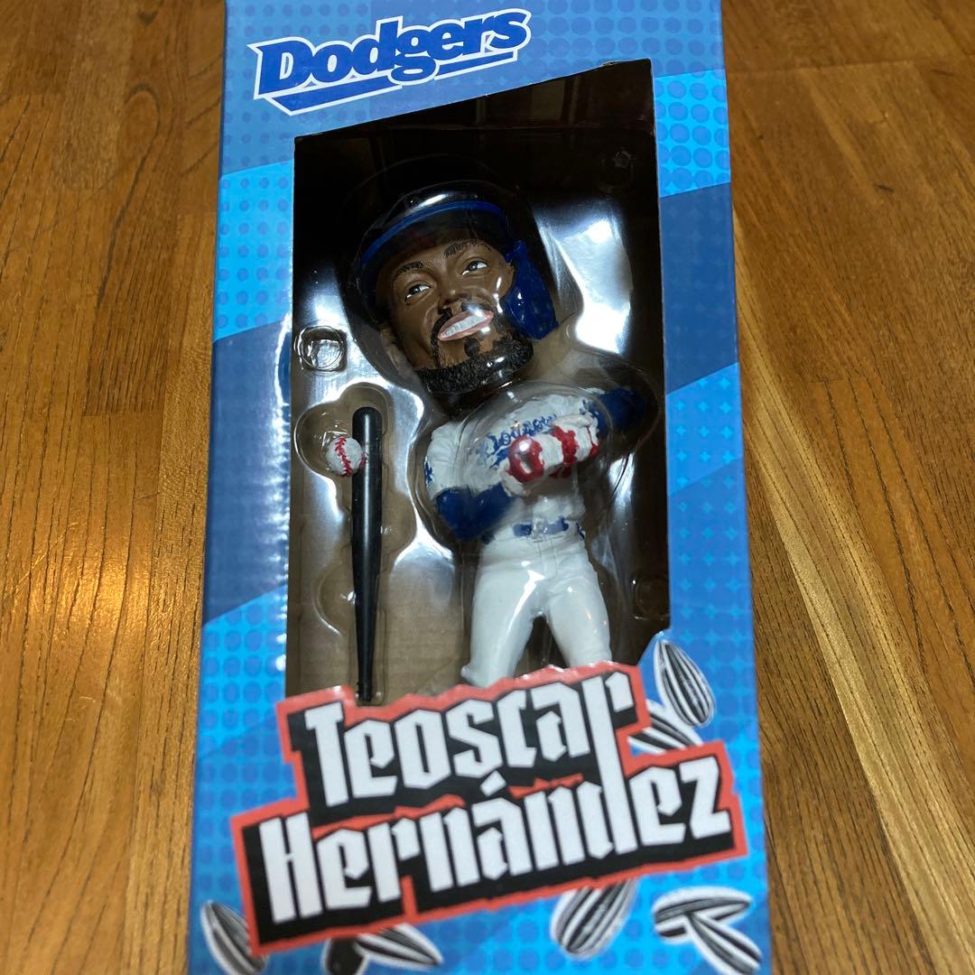 テオスカー・ヘルナンデス選手　ボブルヘッド　 ドジャース　MLB 新品未開封