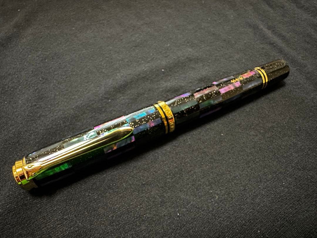 ペリカン　万年筆　スーべレーン　M1000 螺鈿　市松漆黒