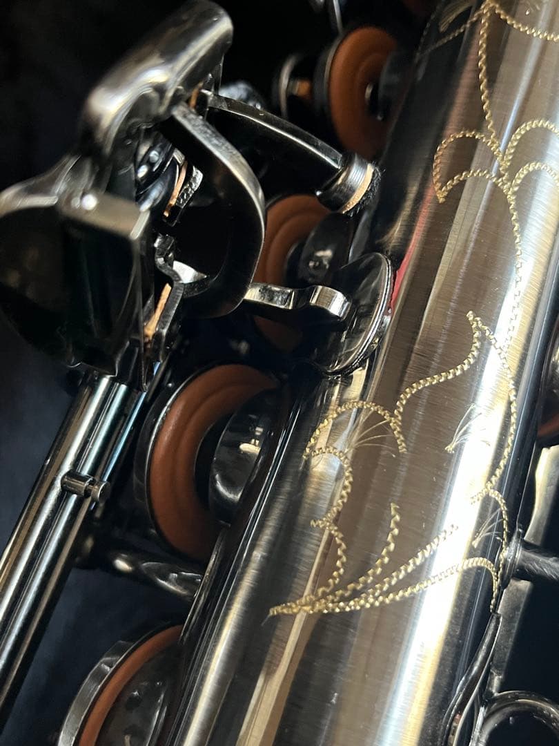 お値引き可。Jマイケル アルトサックス ブラックニッケル仕上げ