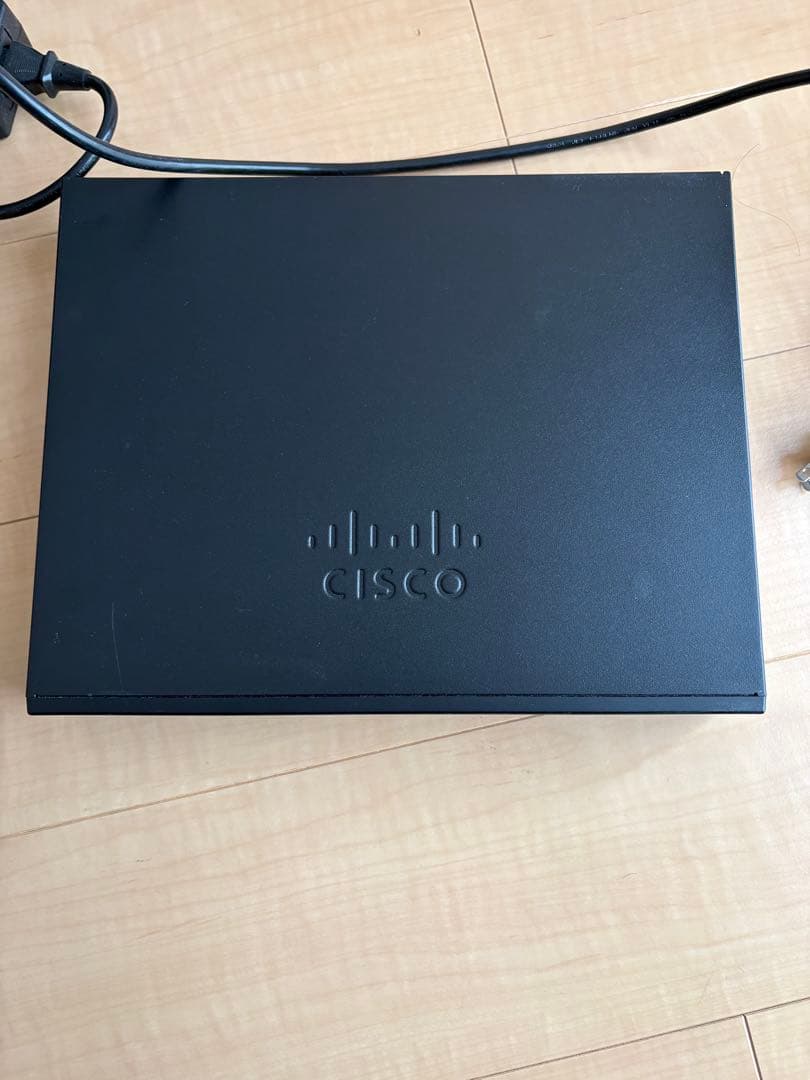 Cisco ISR 4221 動作確認済み