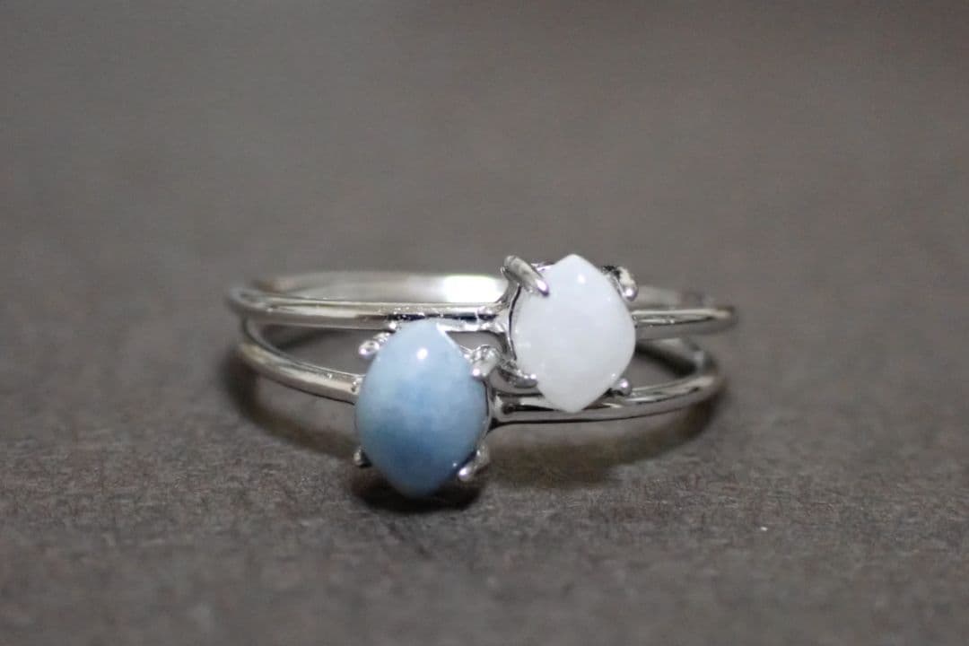 糸魚川翡翠　入コン沢　青　姫川　白　リング　指輪　2本セット　送料無料