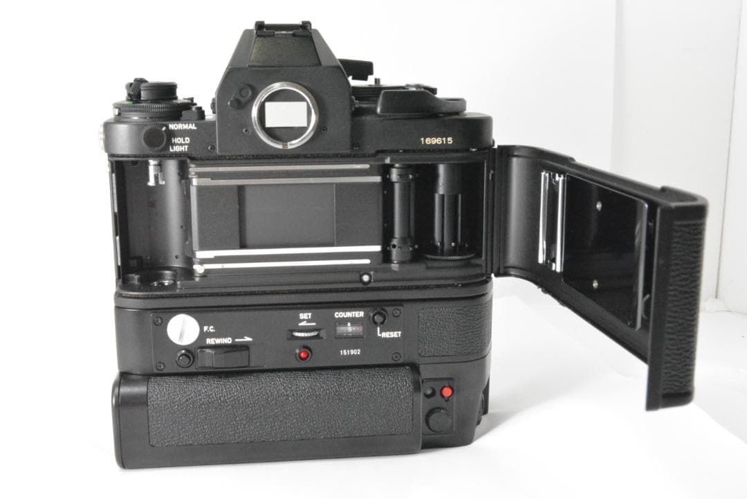 ■ 美品 ■キャノン　Canon New F-1＋AEモータードライブFN