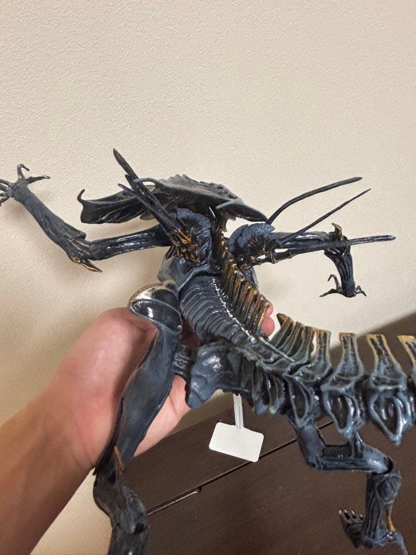 【NECA】エイリアンクイーン（箱・支柱無し） ジャンク