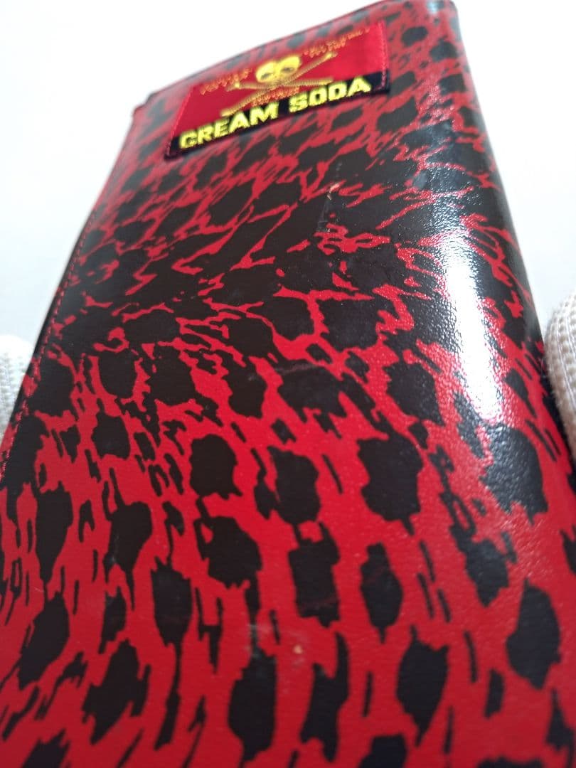 希少1,980年CREAM SODAの未使用財布
