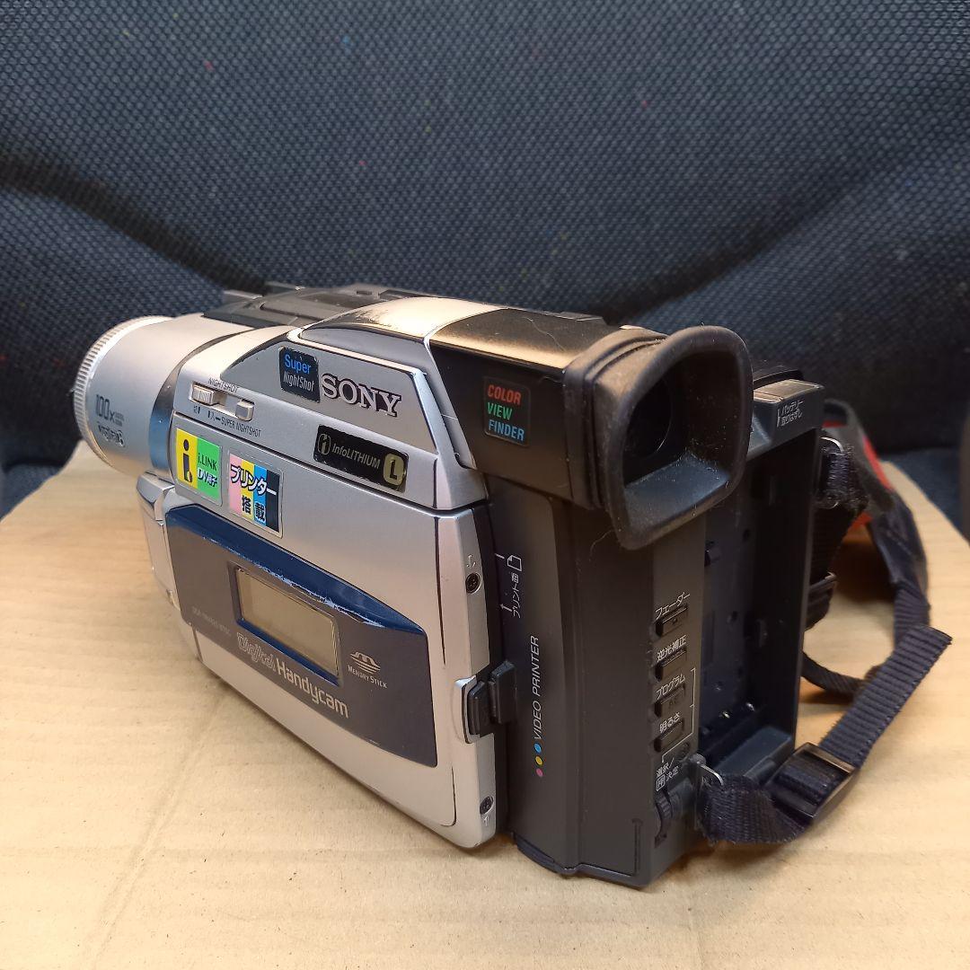 【ジャンク】SONY ソニー DCR-TRV820 ビデオカメラ【動作未確認】