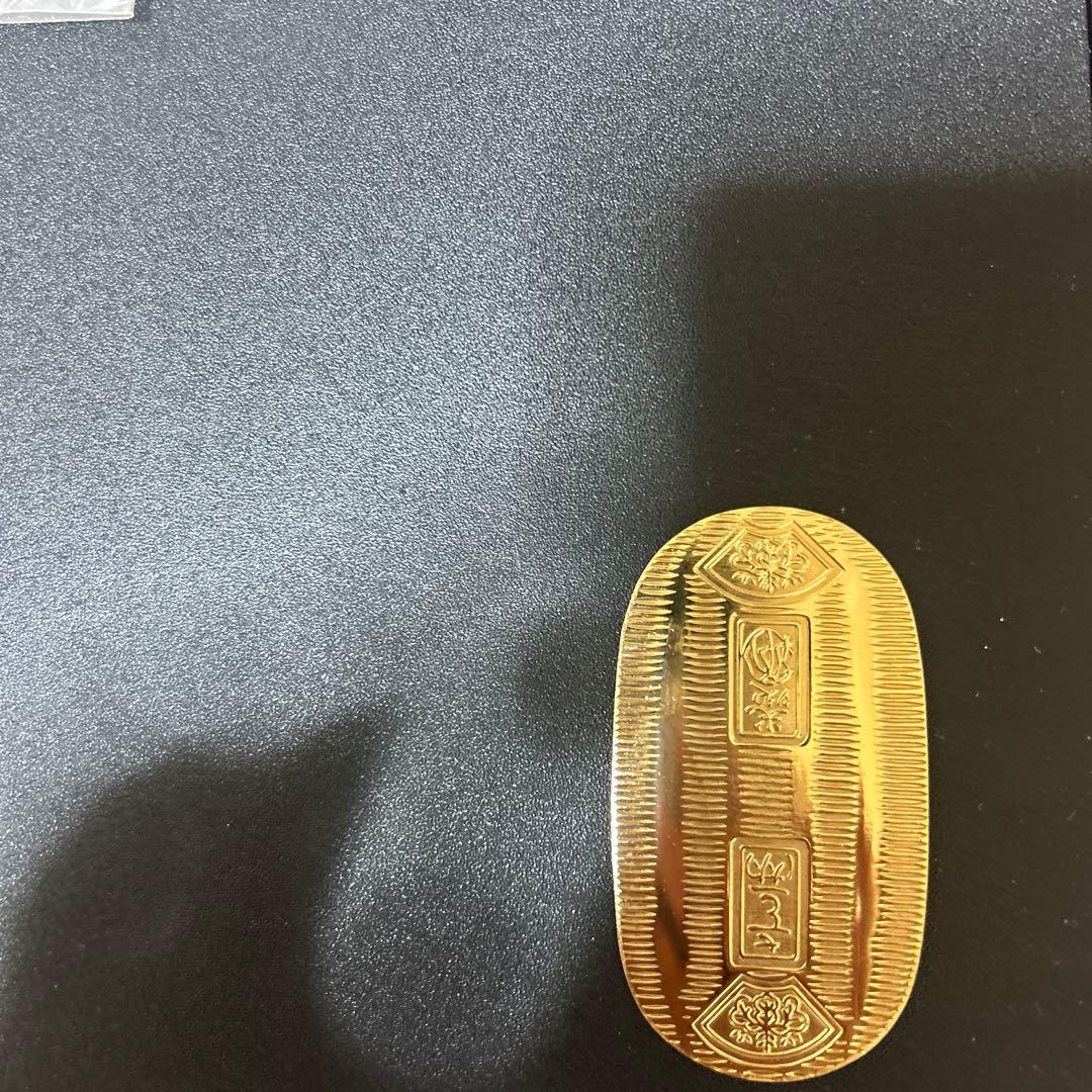 金色模様入りコレクションアイテム 約10cm 22g