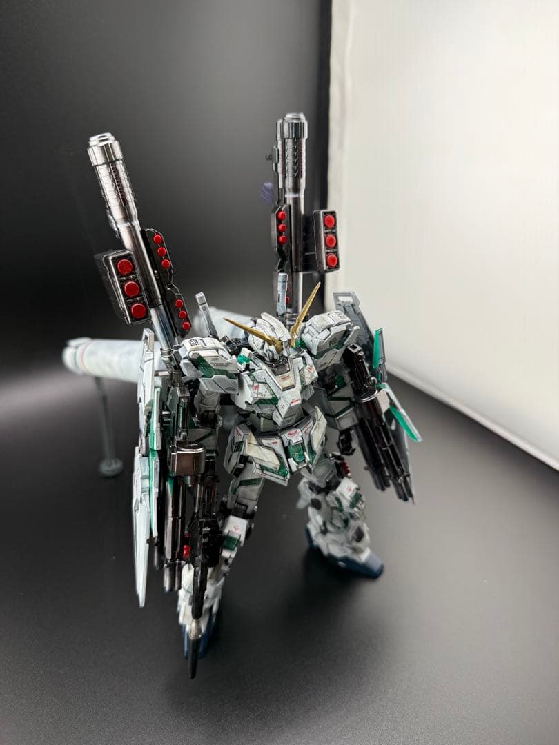 HGフルアーマーユニコーンガンダム　ガンプラ