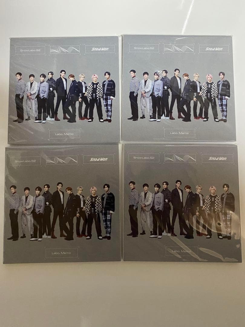 【今だけ値下げ‼︎】大人気【Man】 メモ帳 4個 クリアファイル 1枚