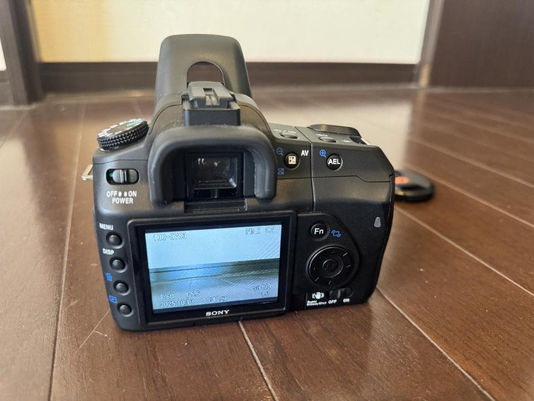 【くみくみ】SONY α200 レンズ付き 美品 動作良好 デジタル一眼