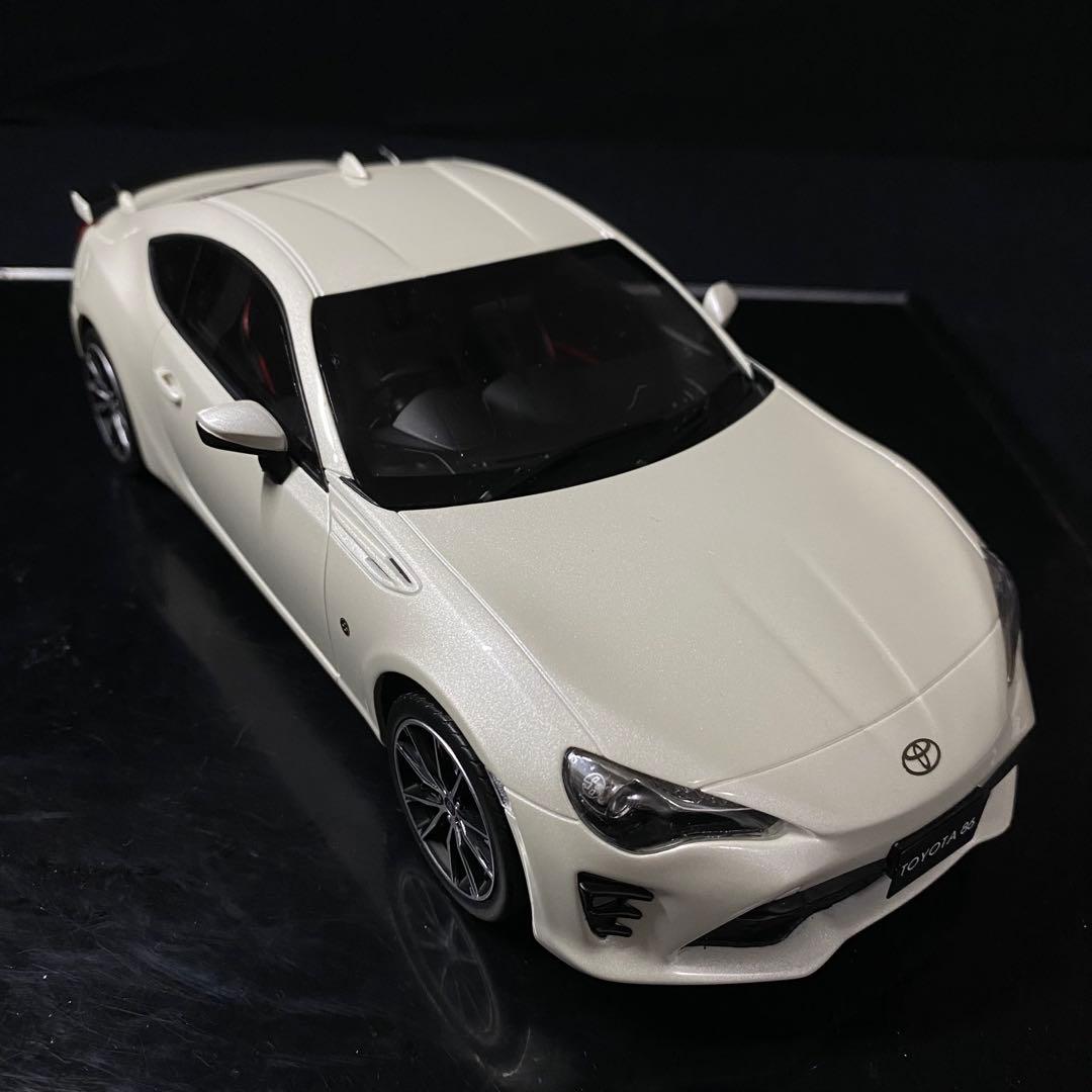 京商 SAMURAI 1/18 TOYOTA 86 GT-Limited