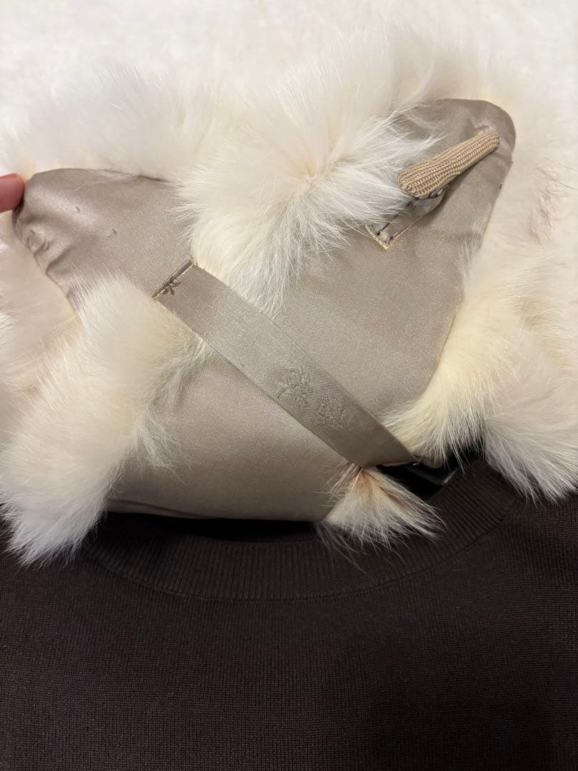 お正月セール　極美品　SAGA MINKマフラー