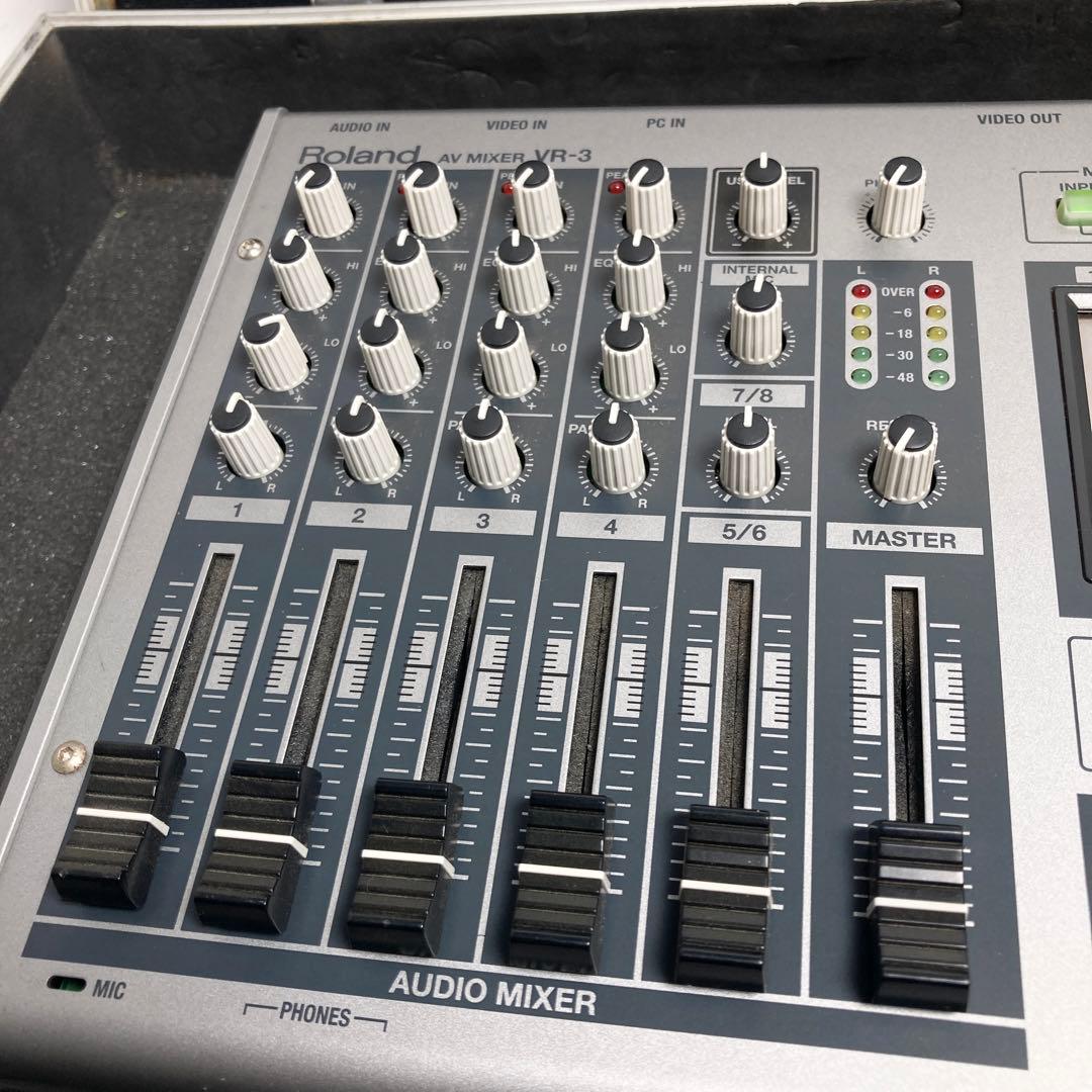 美品 Roland AVミキサー VR-3 アタッシュケース付属