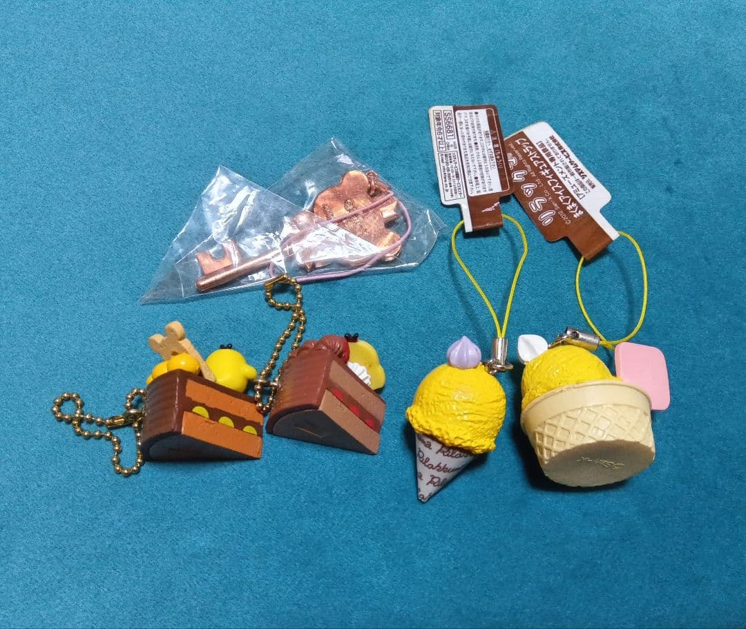 キイロイトリ ぬいぐるみ缶バッジ 鈴 ストラップ 他26点セット 匿名配送