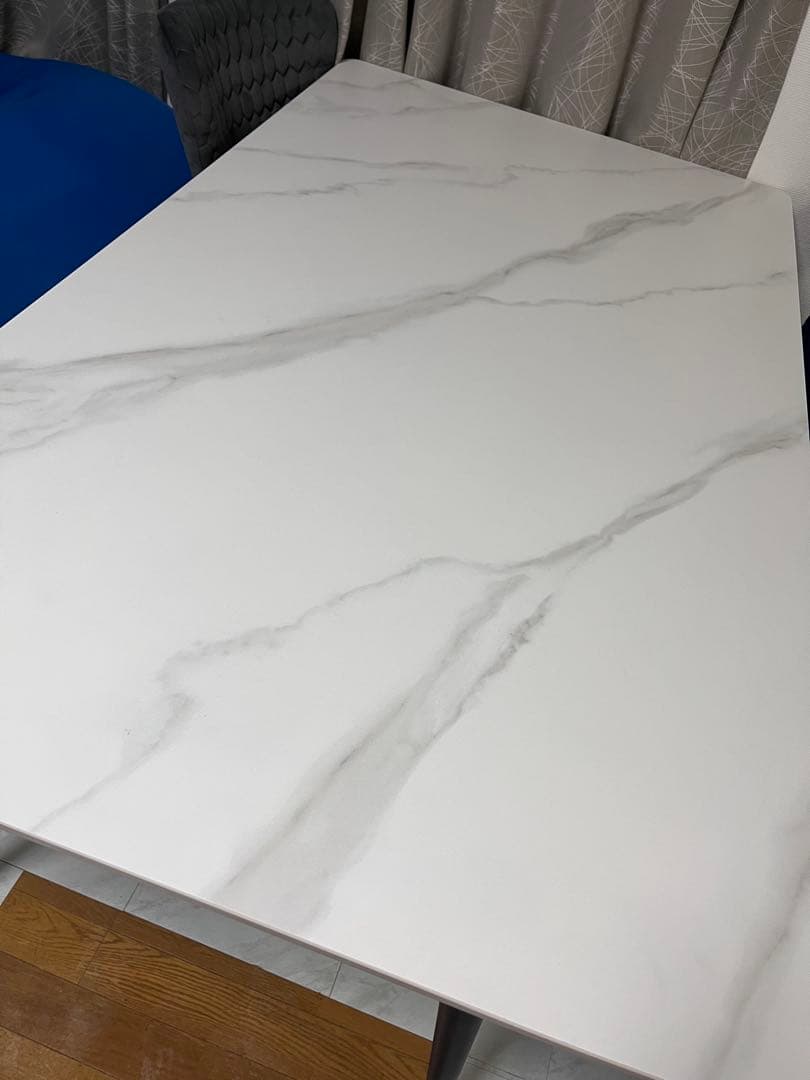 本日限定値下げ！美品★グラナダ ダイニングテーブル セラミック天板 大理石風