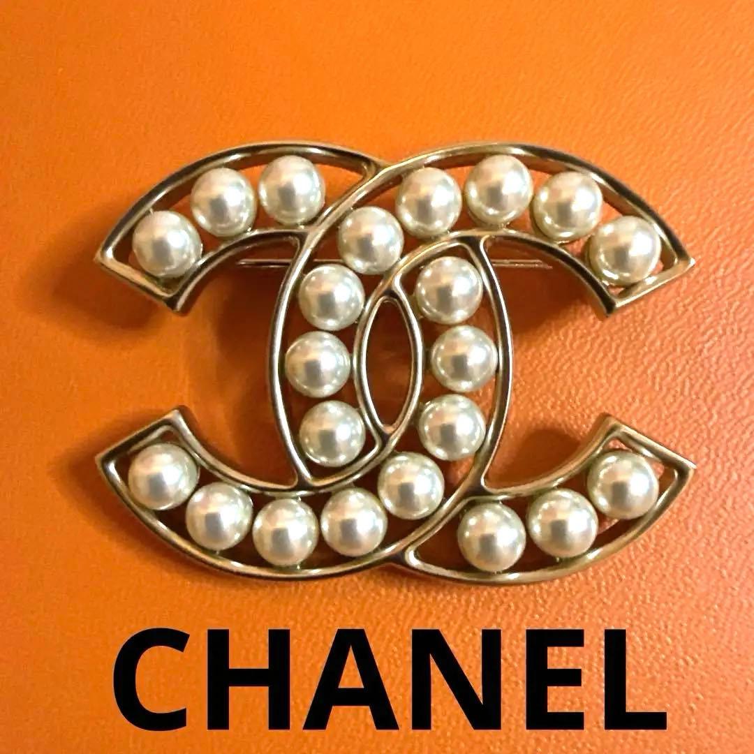 CHANEL シャネル ココマーク ブローチ パール　ゴールド　CCマーク