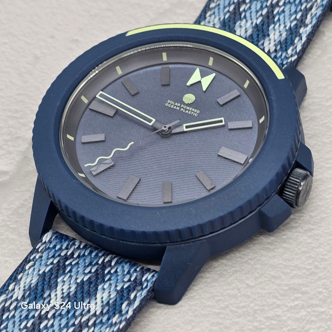 未使用 MVMT 腕時計 ソーラー 海洋再生プラスチックブルー