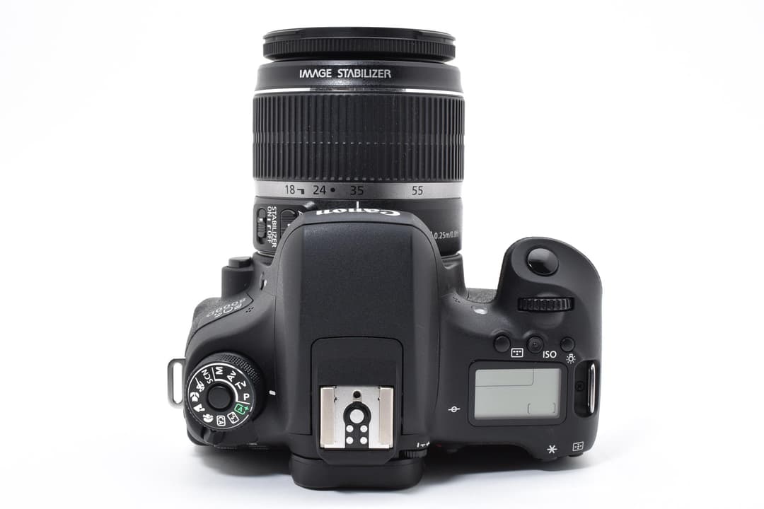 未使用に近い Canon EOS 8000D レンズキット #9468