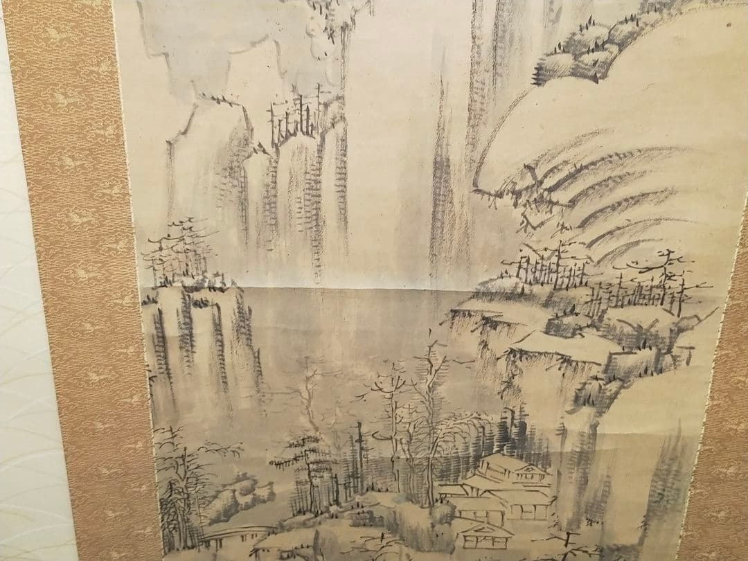 ♥【模写】とても古い　掛軸　貫名菘扇　桐箱付き　南画　山水図　掛け軸　骨董品