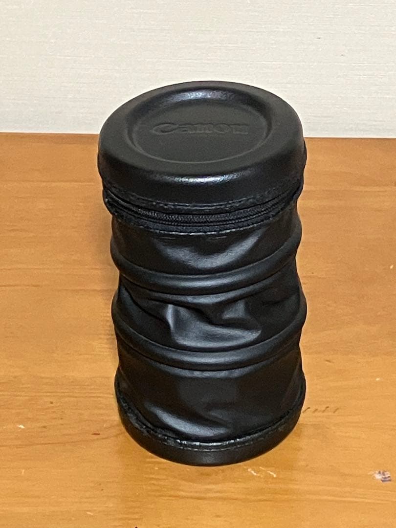 Canon EF 75-300mm f/4-5.6 II USM ズームレンズ