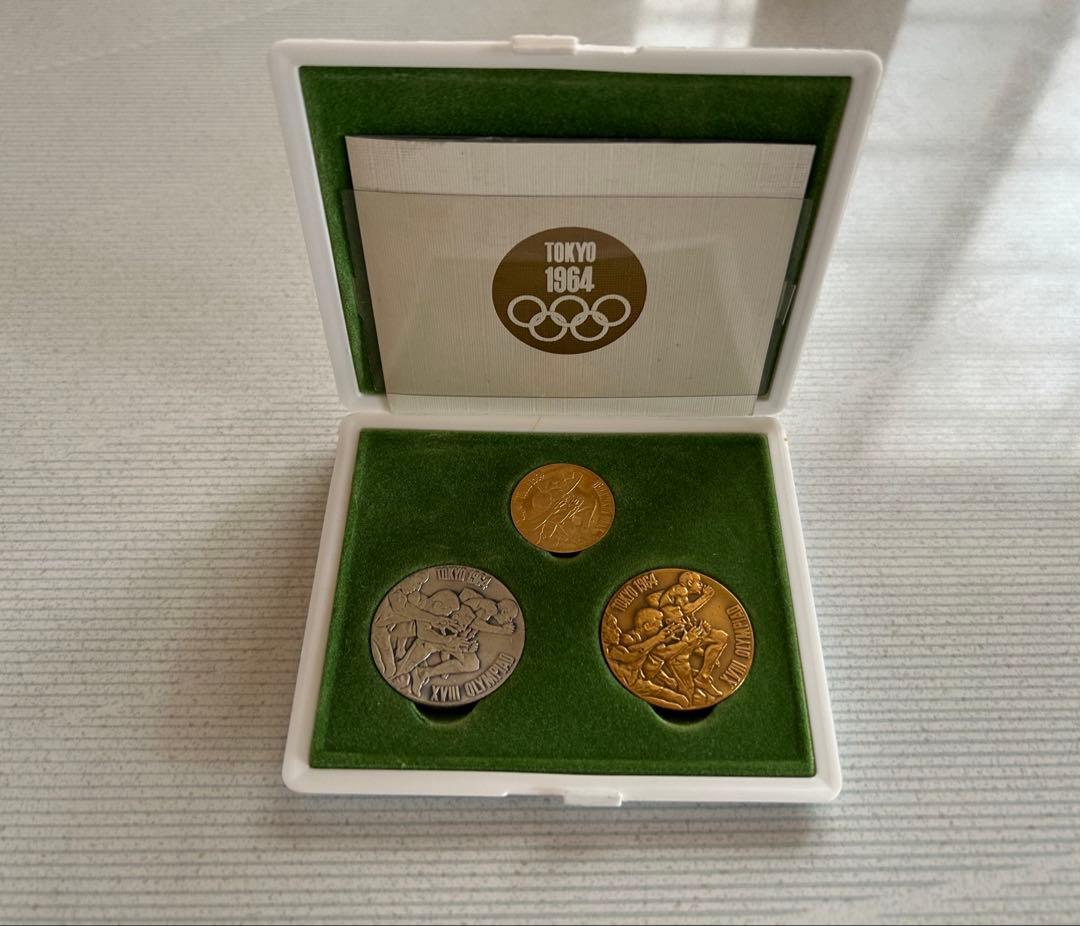 東京オリンピック1964の金・銀・銅メダル3枚セット　オリジナルケース