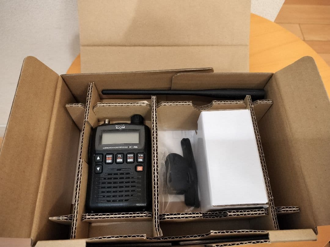 ICOM IC-R6 受信機極美品