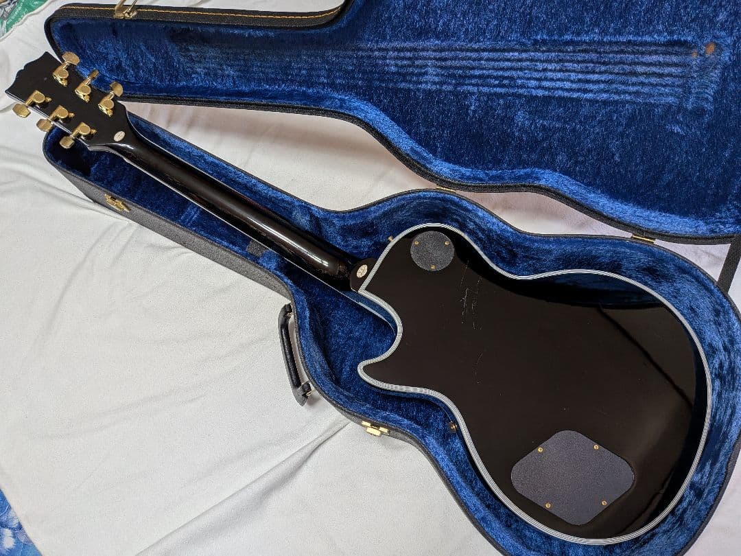 ハードケース付き　レスポールカスタムモデル