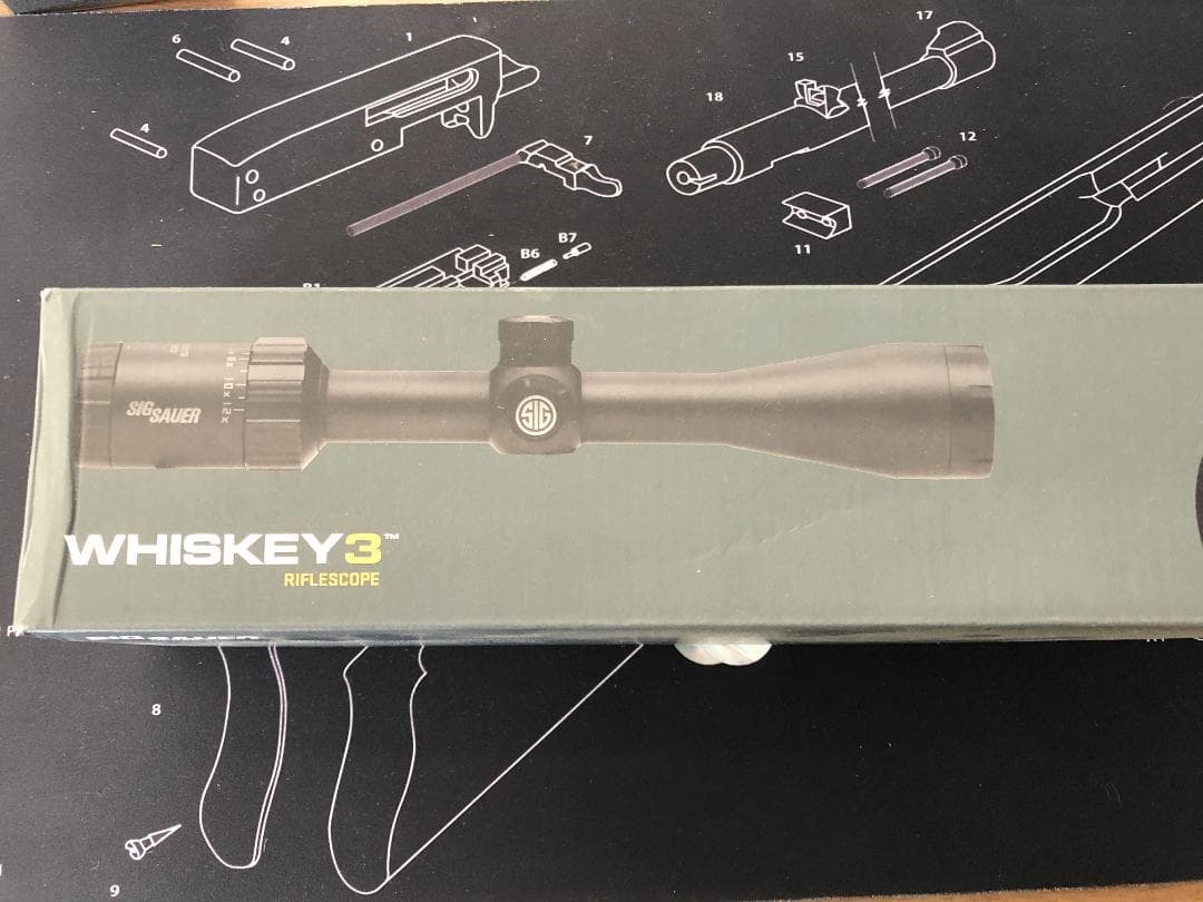 SIG SAUER WHISKEY3 スコープ (4-12X50MM)