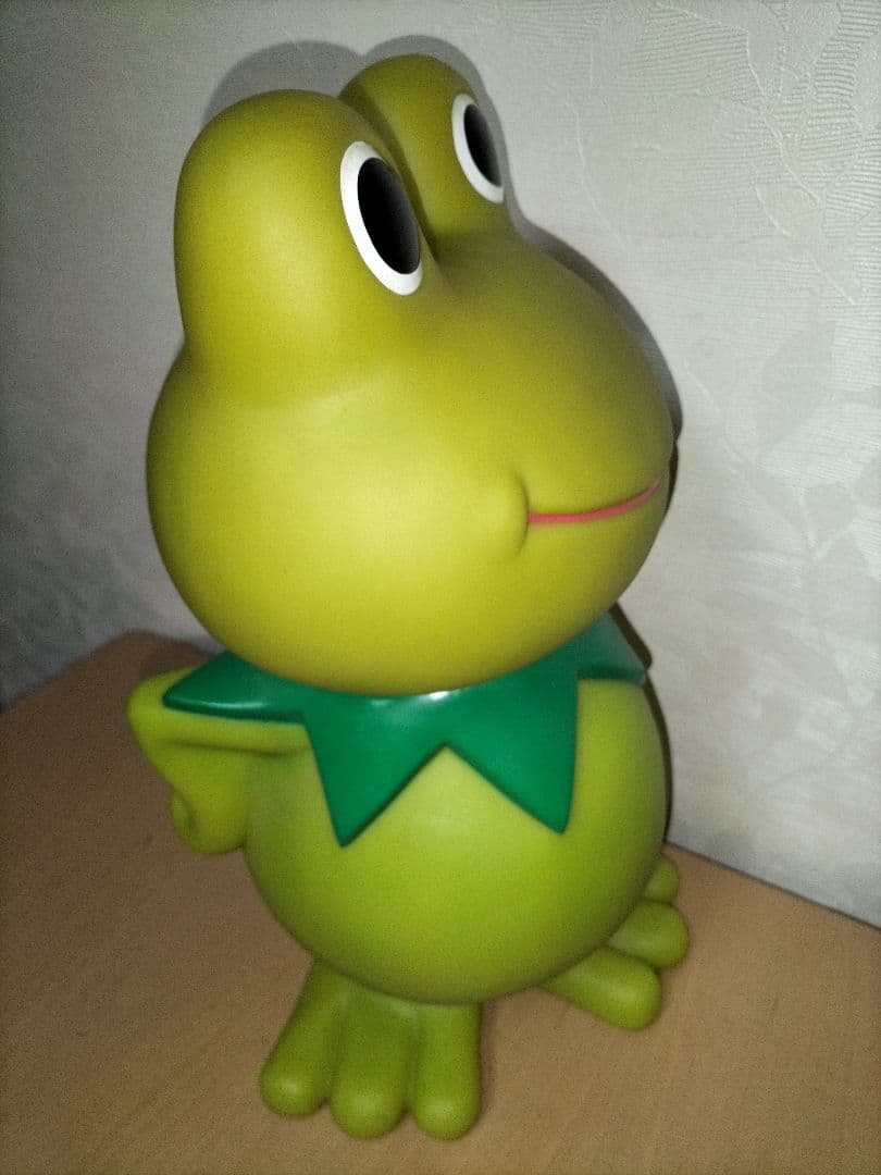 ガーコ　ケロタン　巨大貯金箱