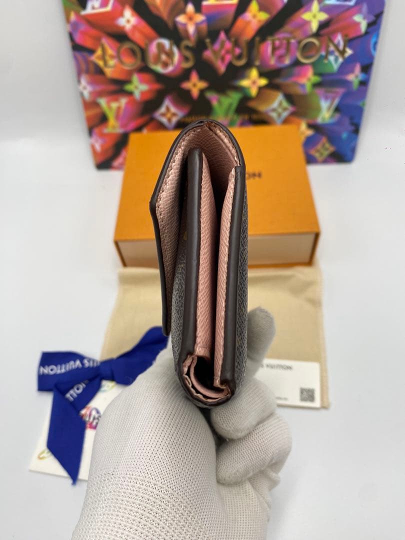 ルイヴィトン モノグラム ポルトフォイユ ヴィクトリーヌ 三つ折り財布