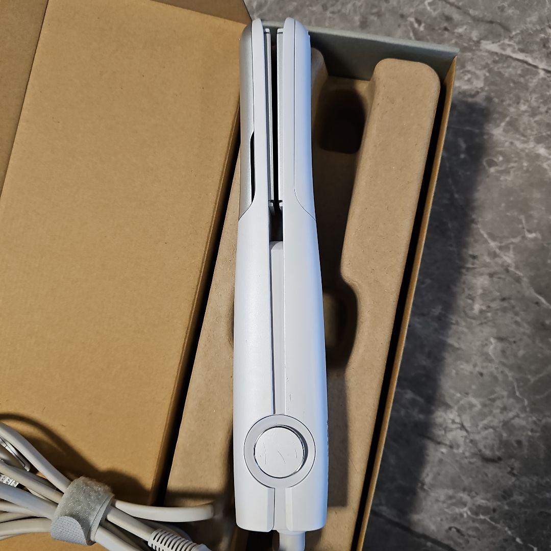 シャープ プラズマクラスターストレートヘアアイロン IBS8000ホワイト美品