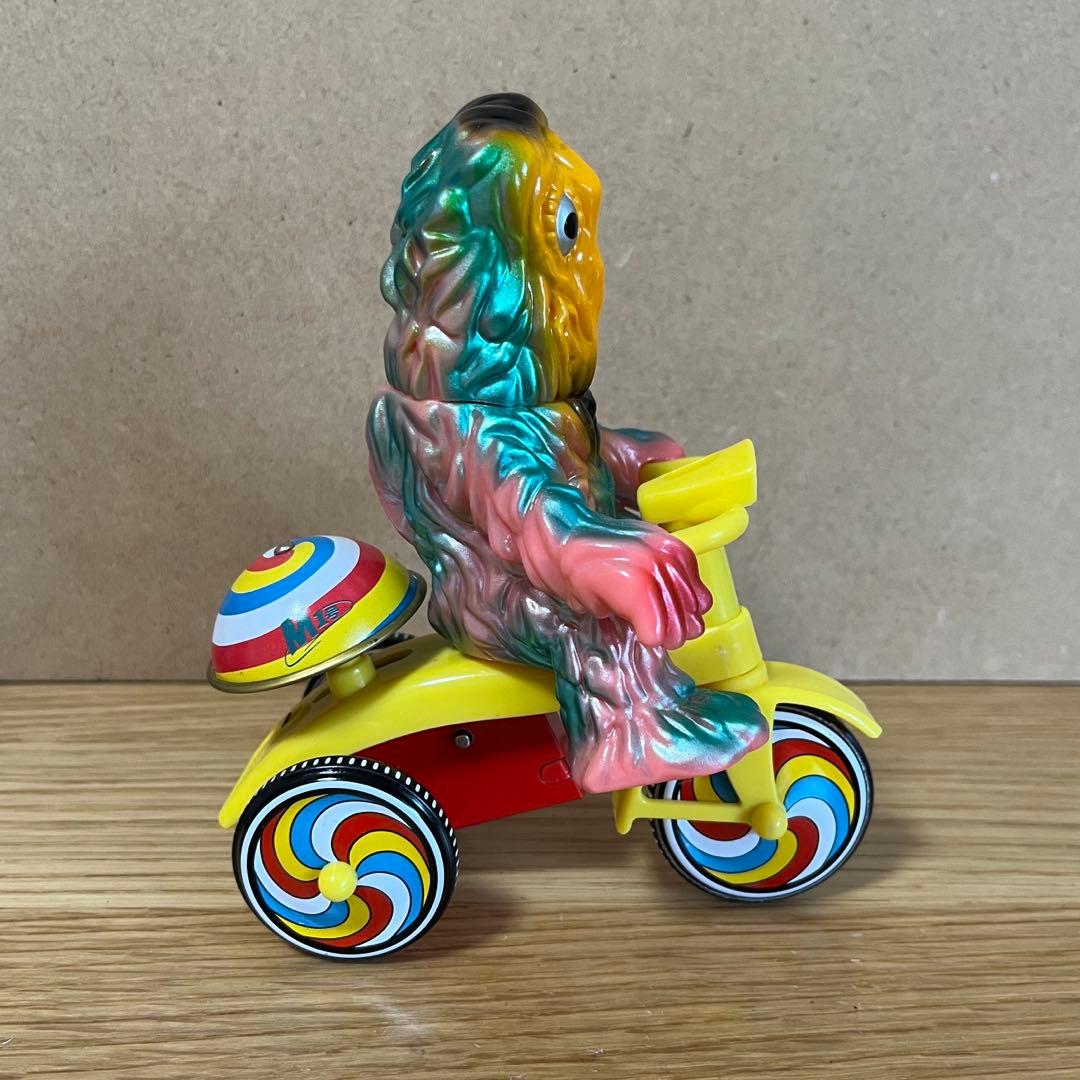 ヘドラ ゼンマイ 三輪車